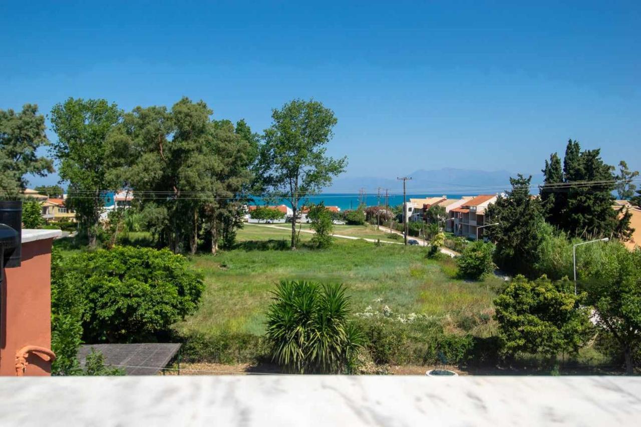 Fotios Roof Apartment Acharavi  Bagian luar foto